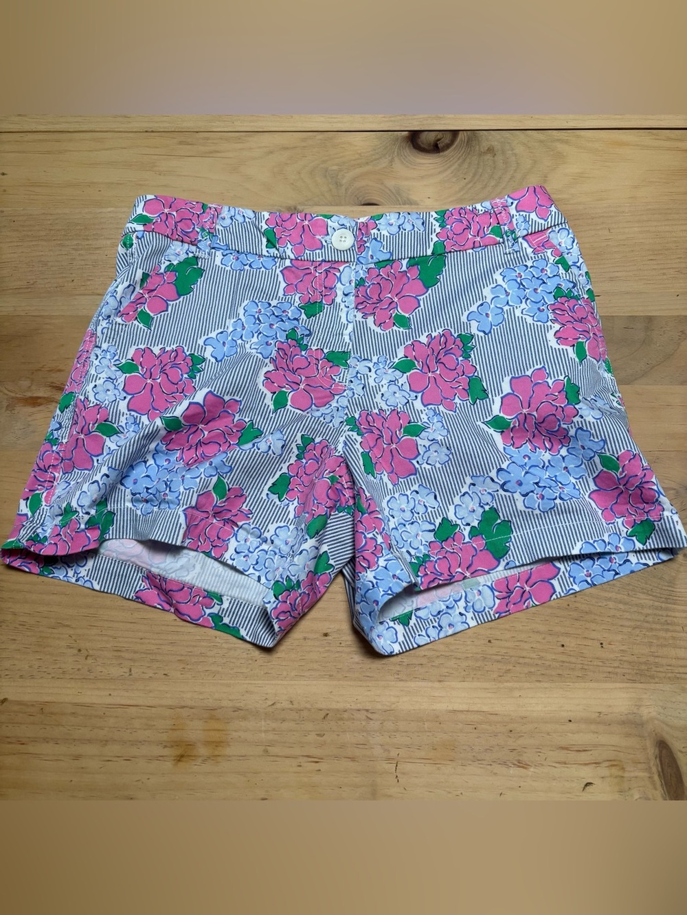 crown & ivy Pink, Blue & Green Floral High Waist Shorts